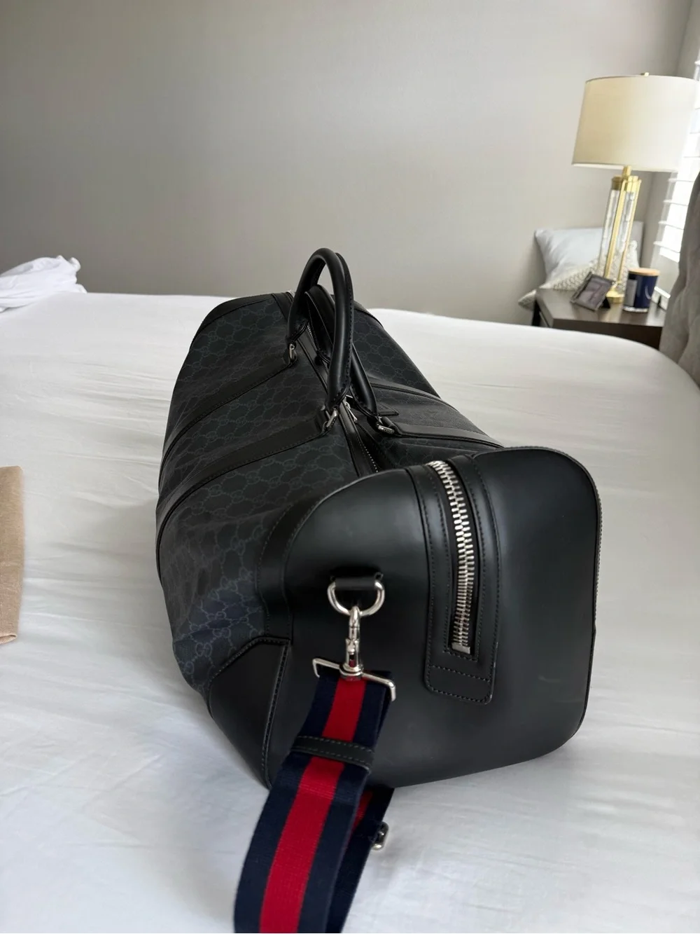 Gucci duffel signature
